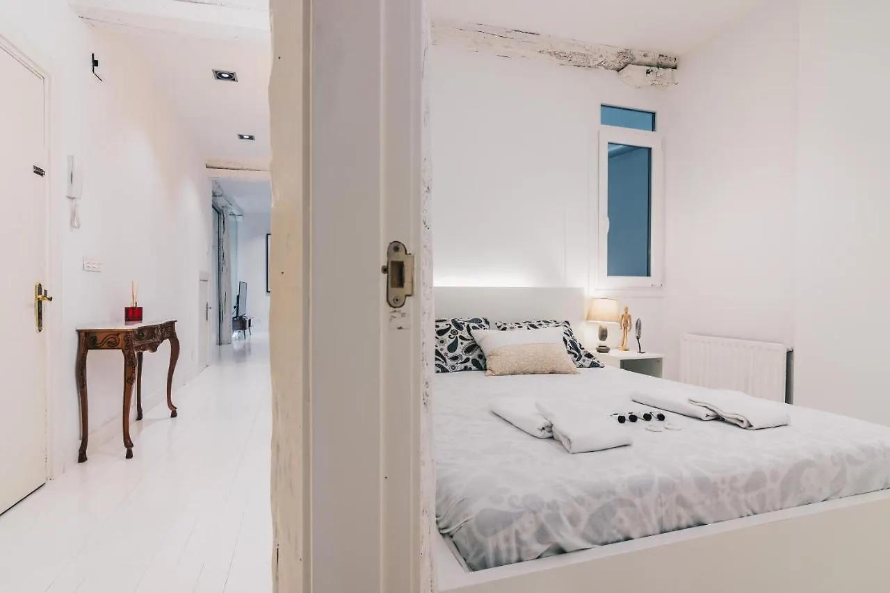 Plaza Nueva apartment by People Rentals Bilbao