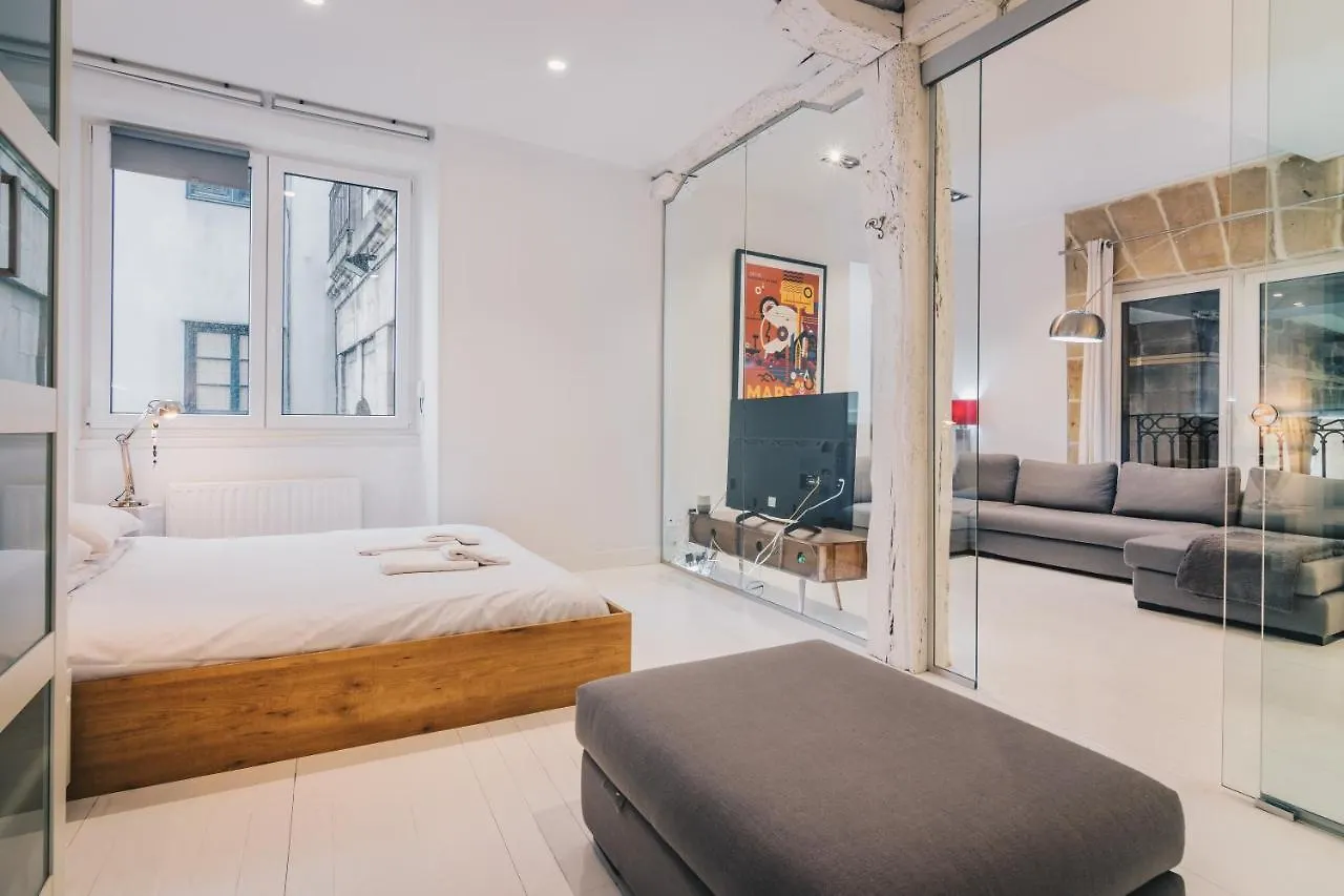 Plaza Nueva apartment by People Rentals Bilbao