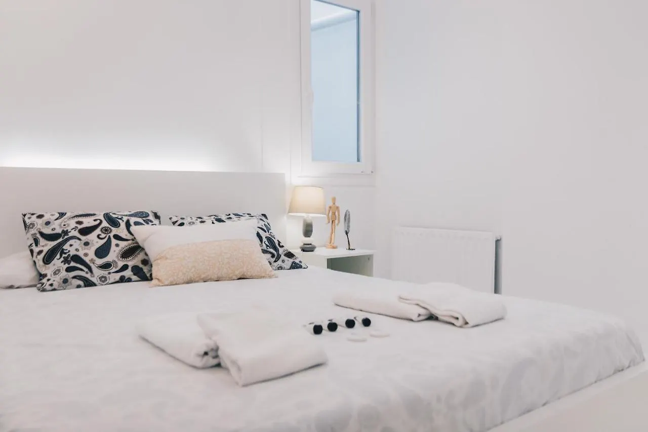 Plaza Nueva apartment by People Rentals Bilbao
